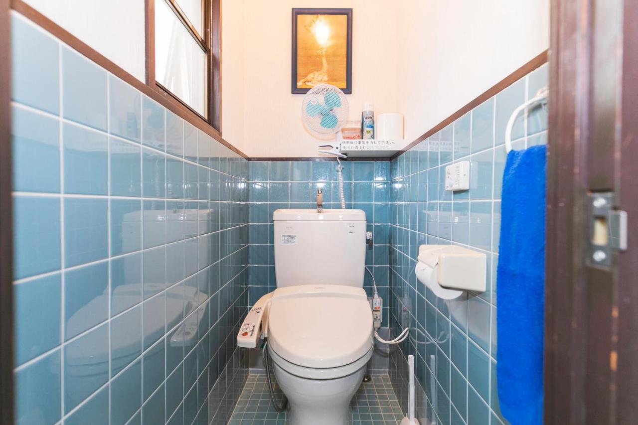 Bigtree Guesthouse Идзумисано Экстерьер фото